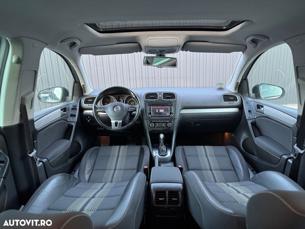 Volkswagen Golf 2.0 TDI DPF DSG MATCH - 12