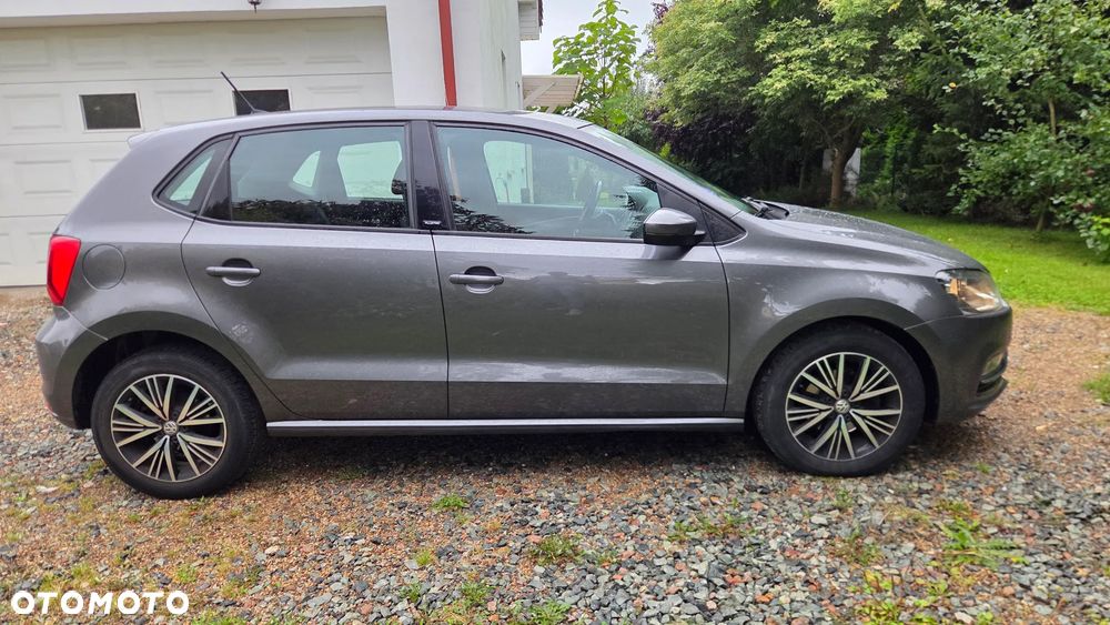 Volkswagen Polo 1.2 TSI Blue Motion Technology DSG Allstar - 16