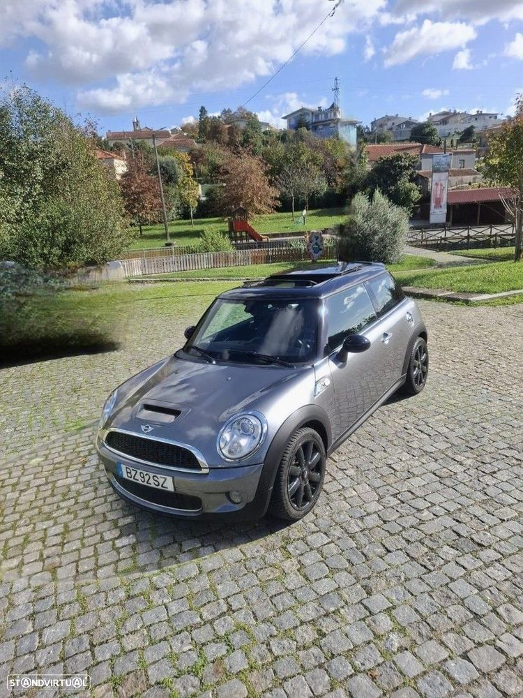 MINI 3 Portas Cooper S - 11
