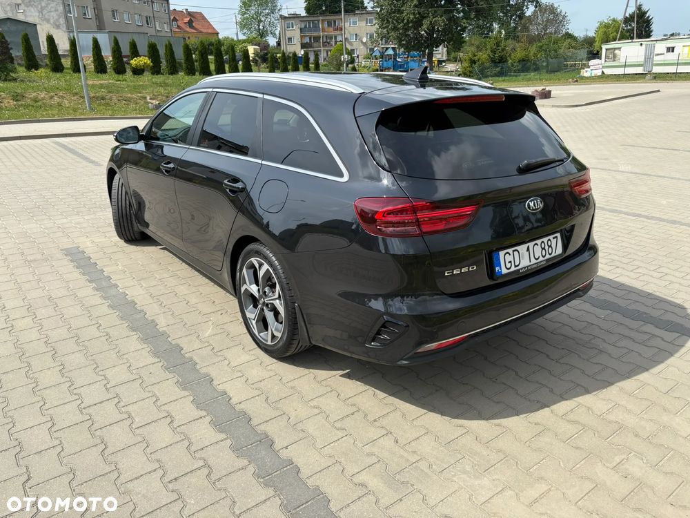 Kia Ceed 1.4 T-GDI L Business Line - 11