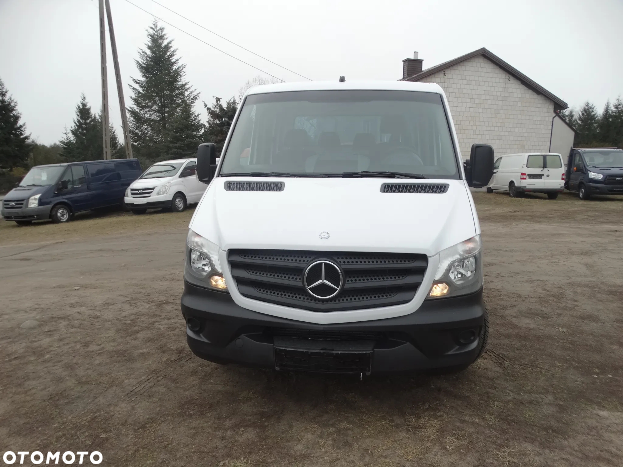 Mercedes-Benz Sprinter - 2