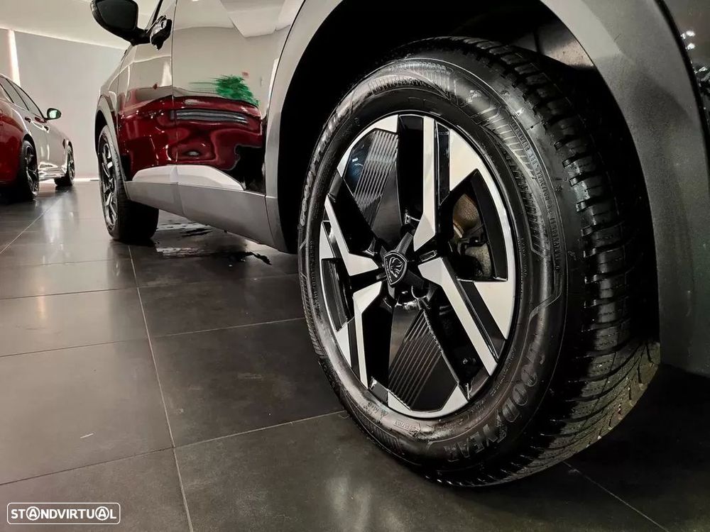 Peugeot e-2008 50 kWh GT Line - 34