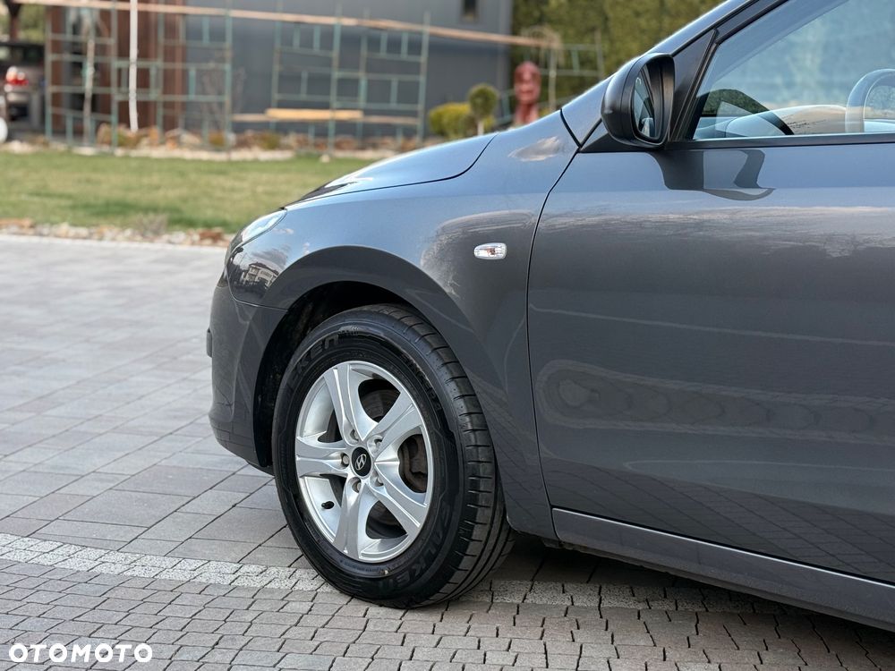 Hyundai i30 1.4 Blue Classic - 3