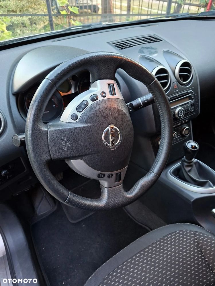 Nissan Qashqai 2.0 4x4 Acenta Pack - 18