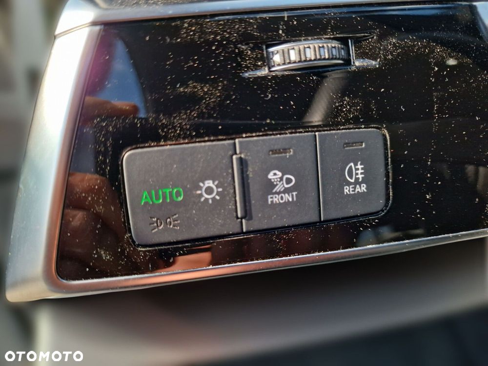 Audi Q8 - 31