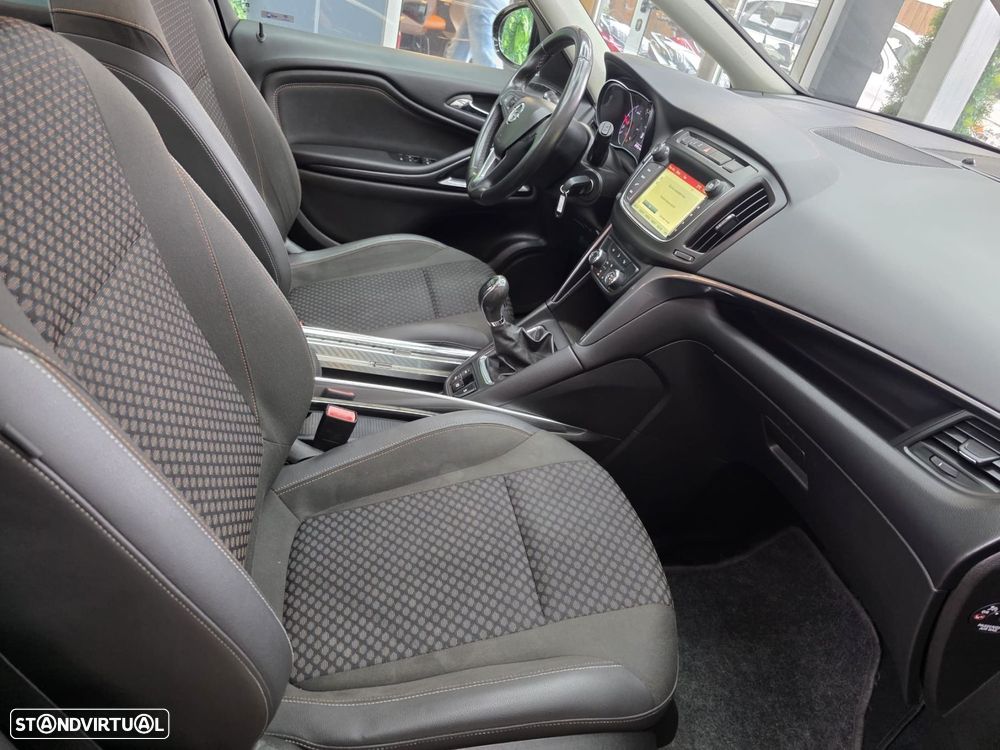 Opel Zafira 1.6 CDTi Innovation S/S - 11