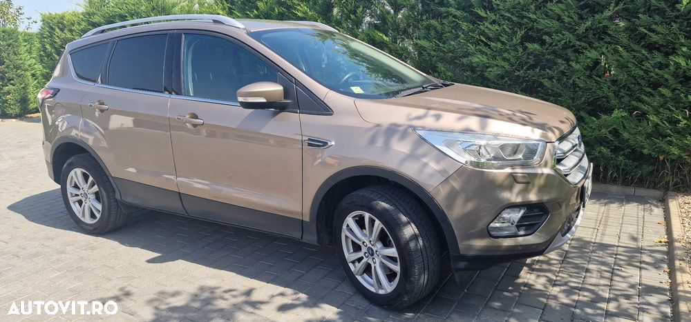 Ford Kuga - 4