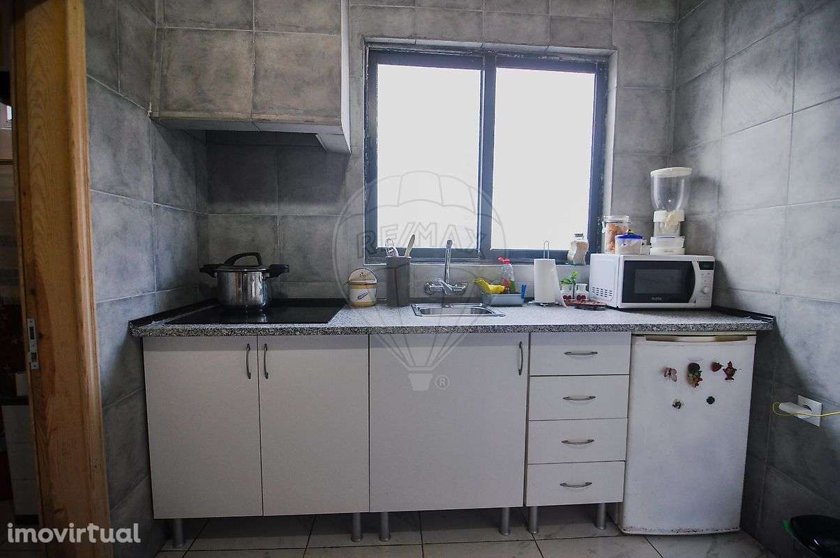 Moradia T2 para venda - Grande imagem: 2/7