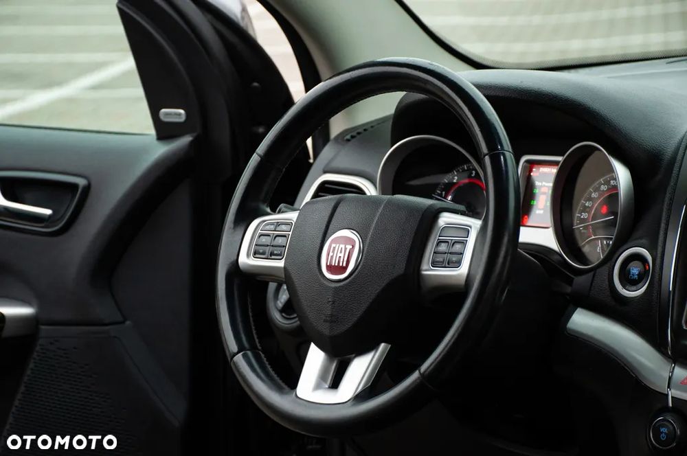 Fiat Freemont 2.0 Multijet 16V DPF Automatik Allrad Lounge - 24