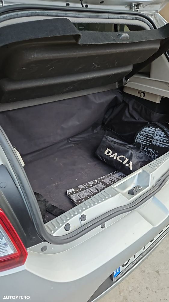 Dacia Sandero 1.5 90CP Stepway - 14