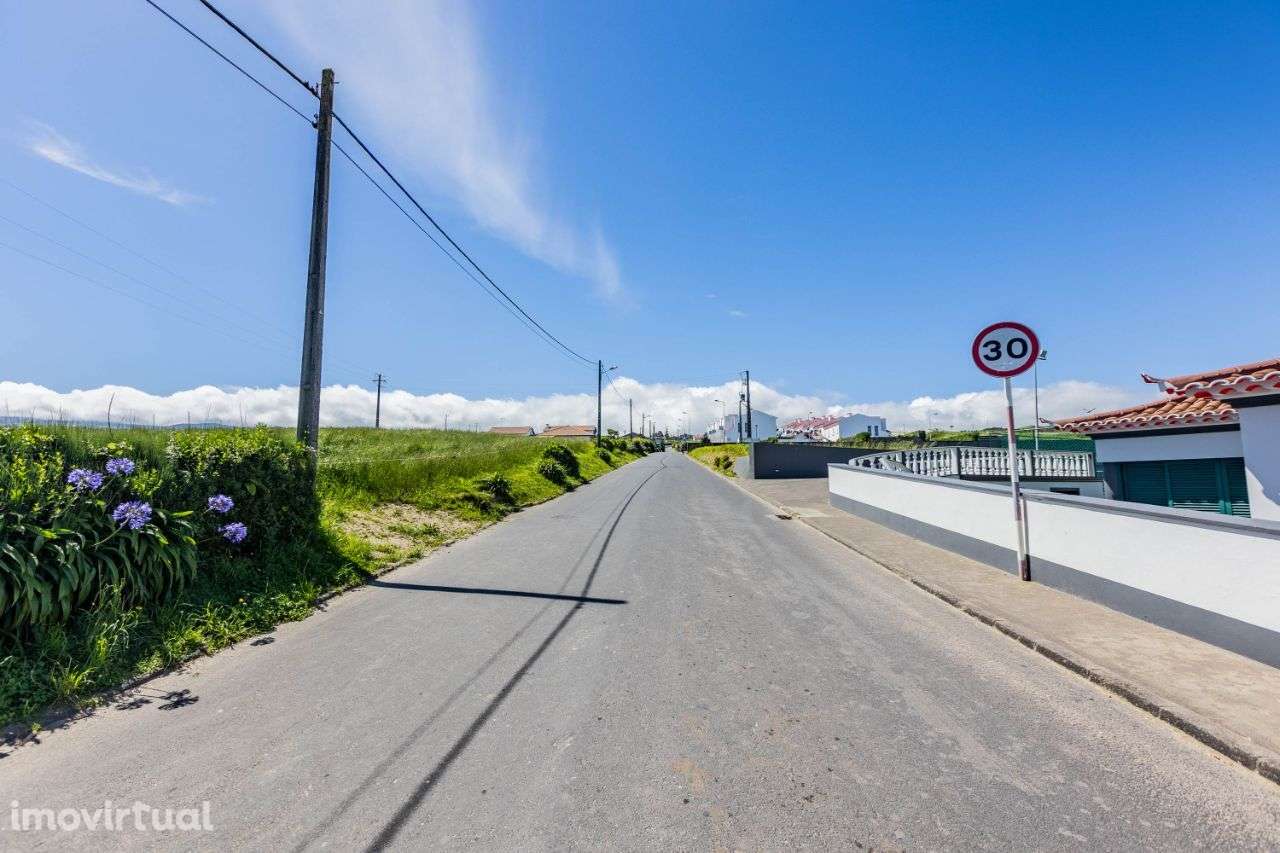 Moradia para recuperar - Grande imagem: 5/6