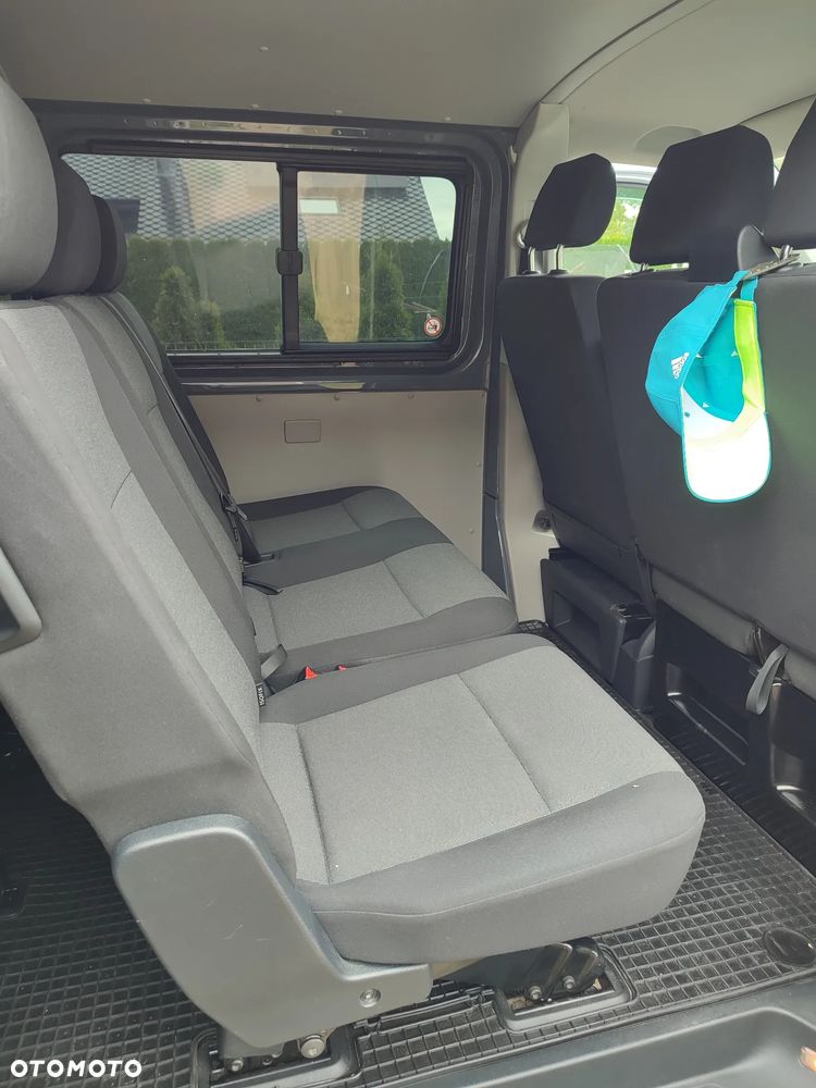 Volkswagen Transporter L2H1 - 15