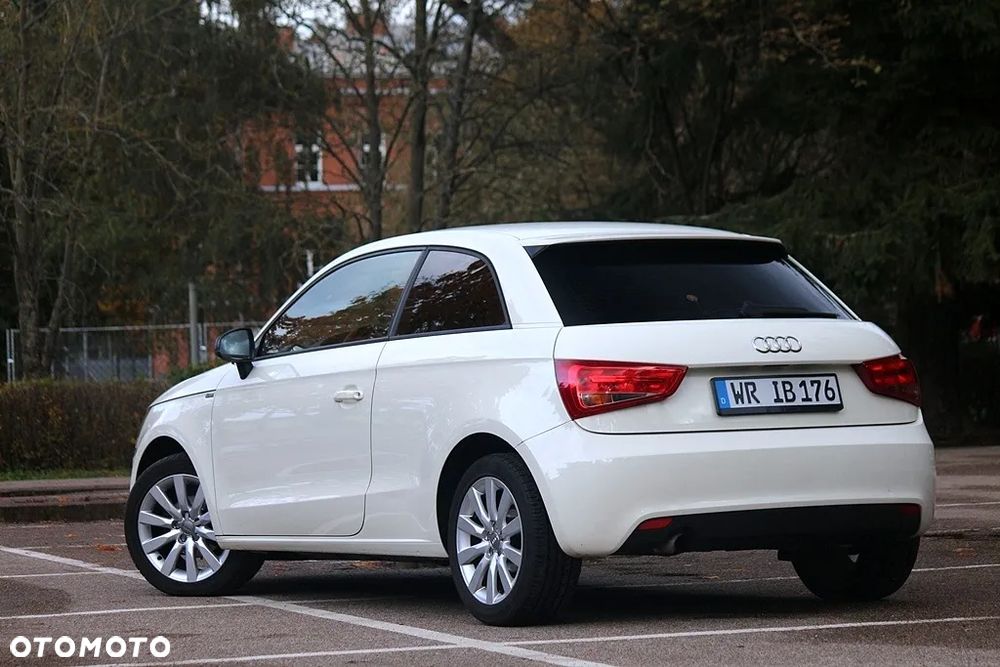 Audi A1 1.2 TFSI S line edition - 10