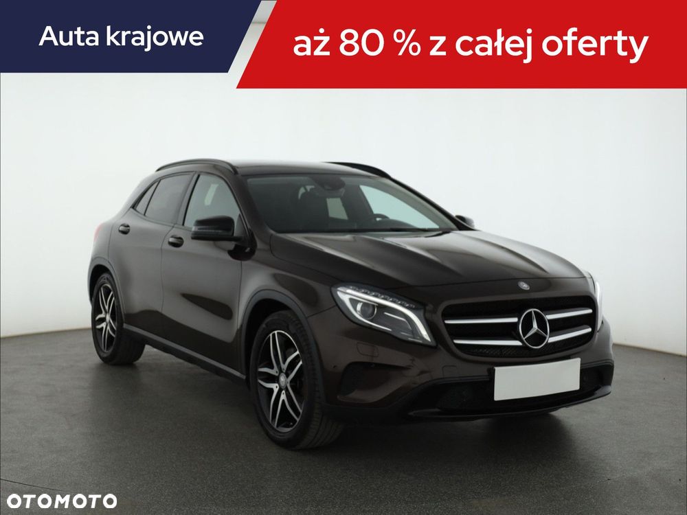 Mercedes-Benz GLA - 3