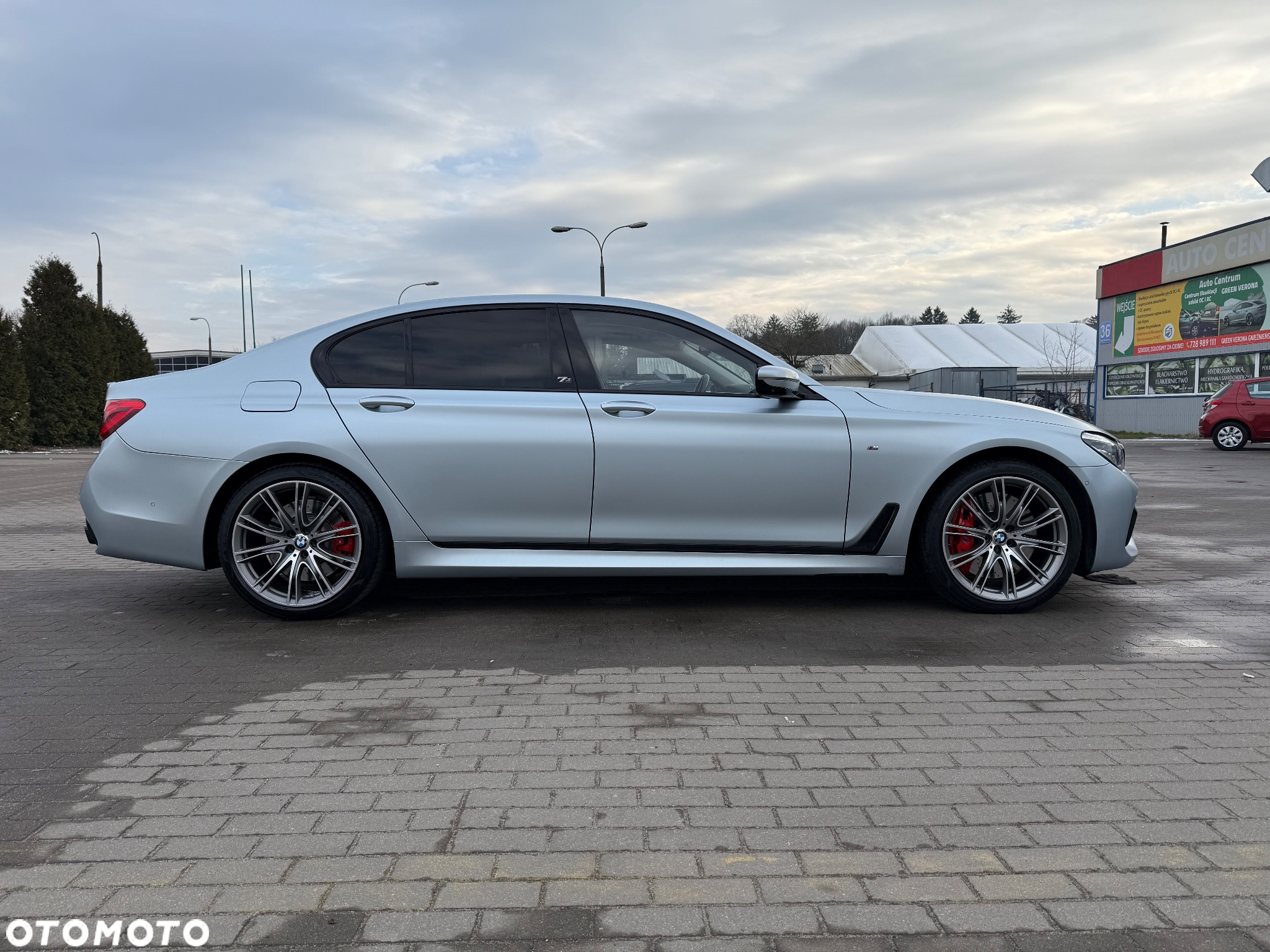 BMW Seria 7 740d xDrive sport - 6