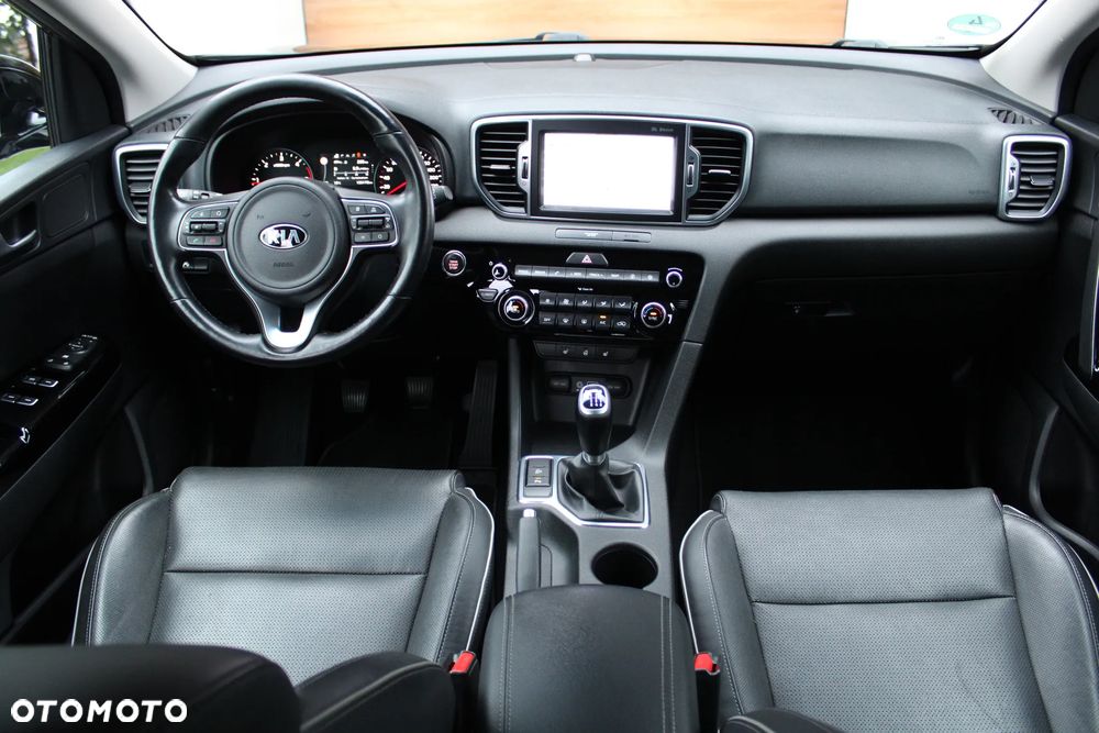 Kia Sportage 1.7 CRDI 2WD ISG Dream-Team Edition - 8