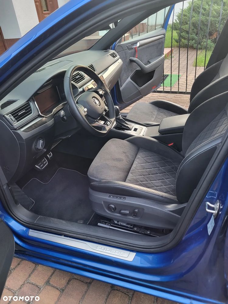 Skoda Superb 2.0 TSI Sportline DSG - 30