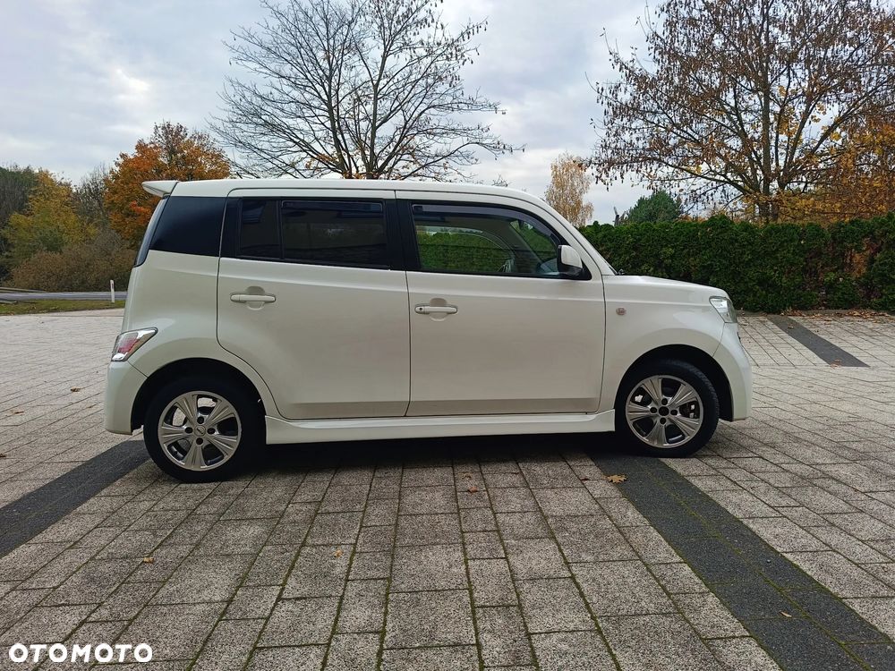 Daihatsu Materia - 3