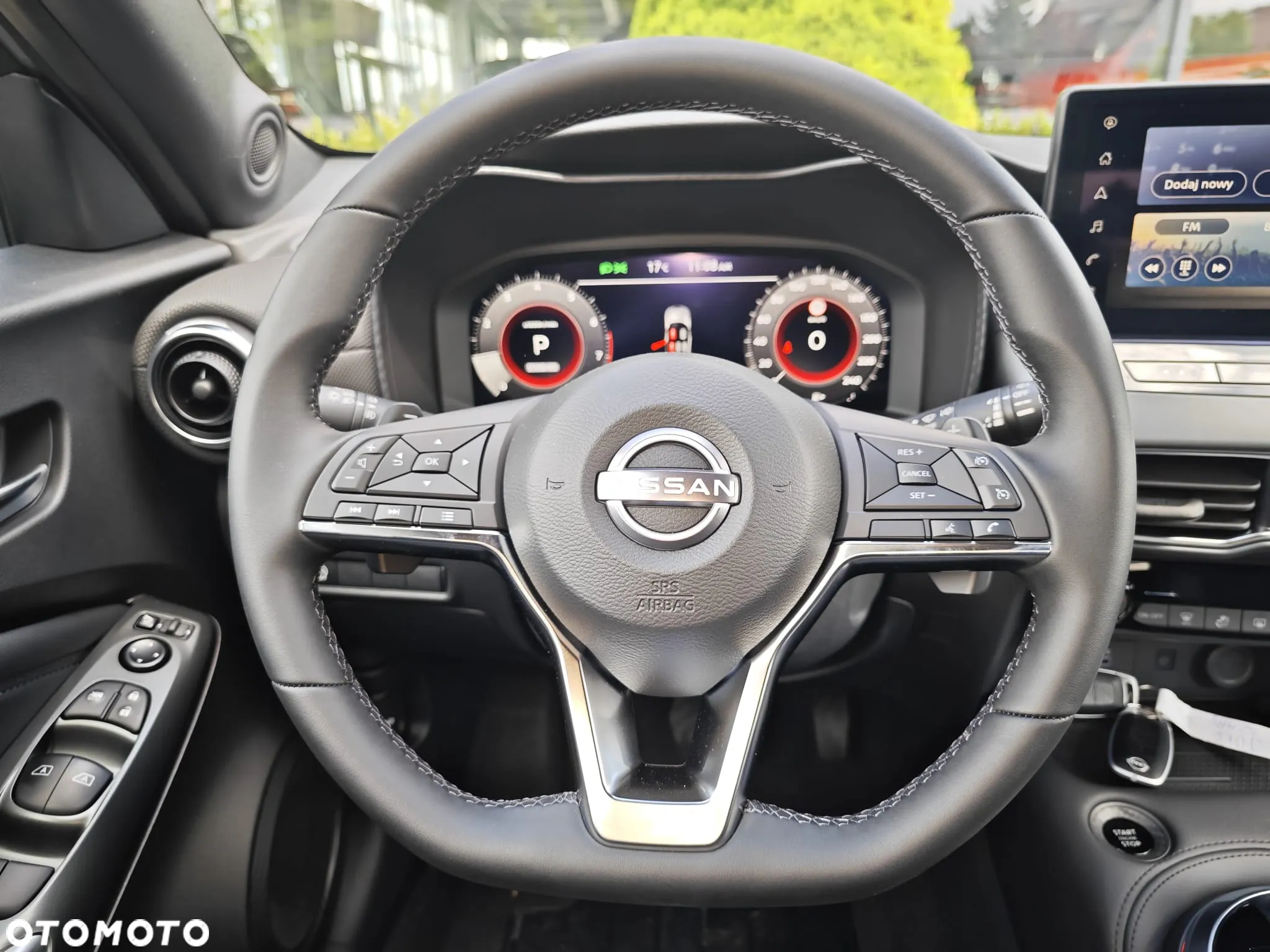 Nissan Juke 1.0 DIG-T N-Connecta DCT - 8