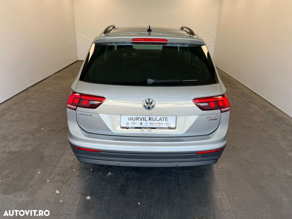 Volkswagen Tiguan 2.0 TDI 4Mot DSG Comfortline - 22