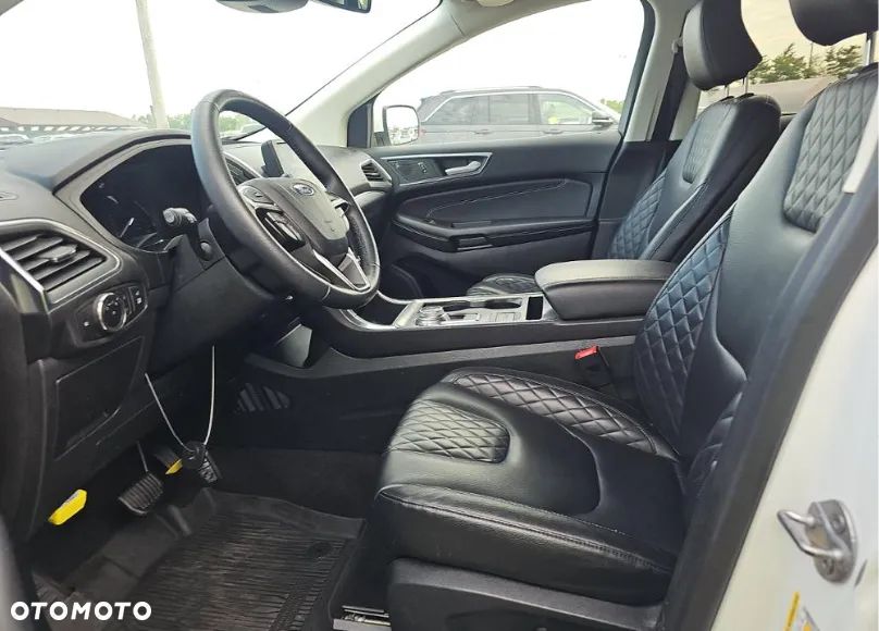 Ford Edge - 7