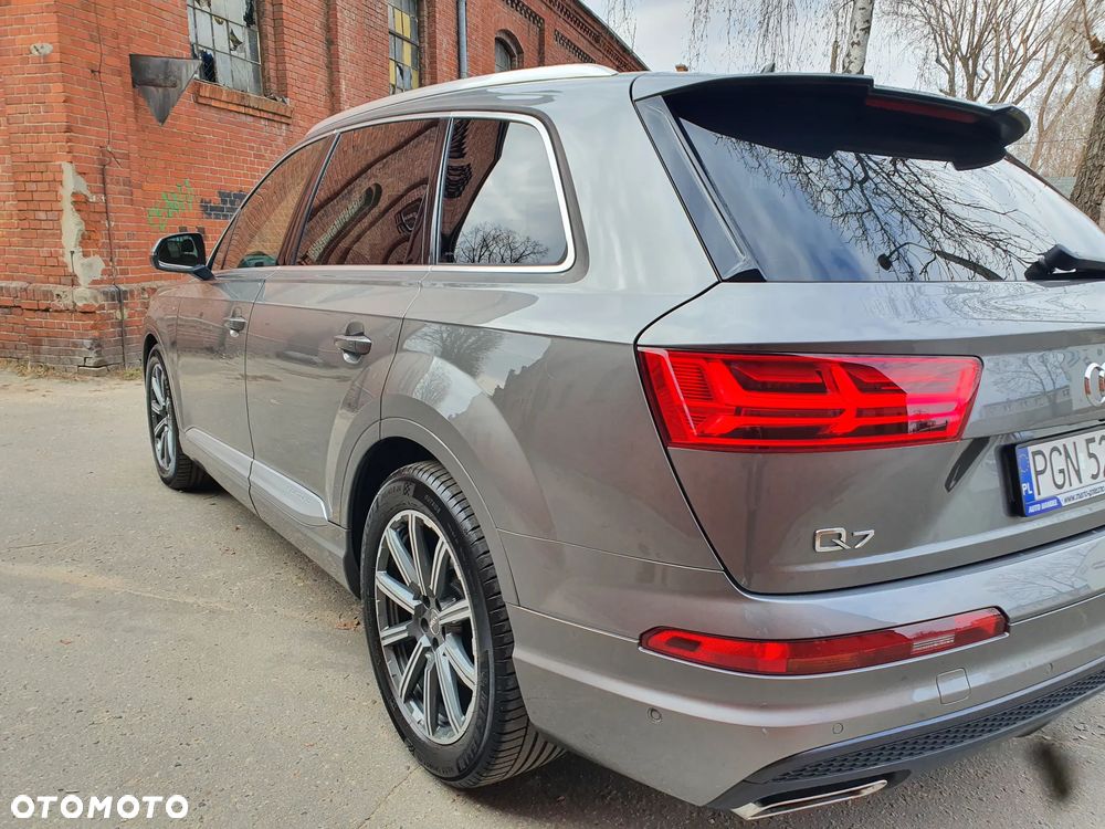 Audi Q7 - 8