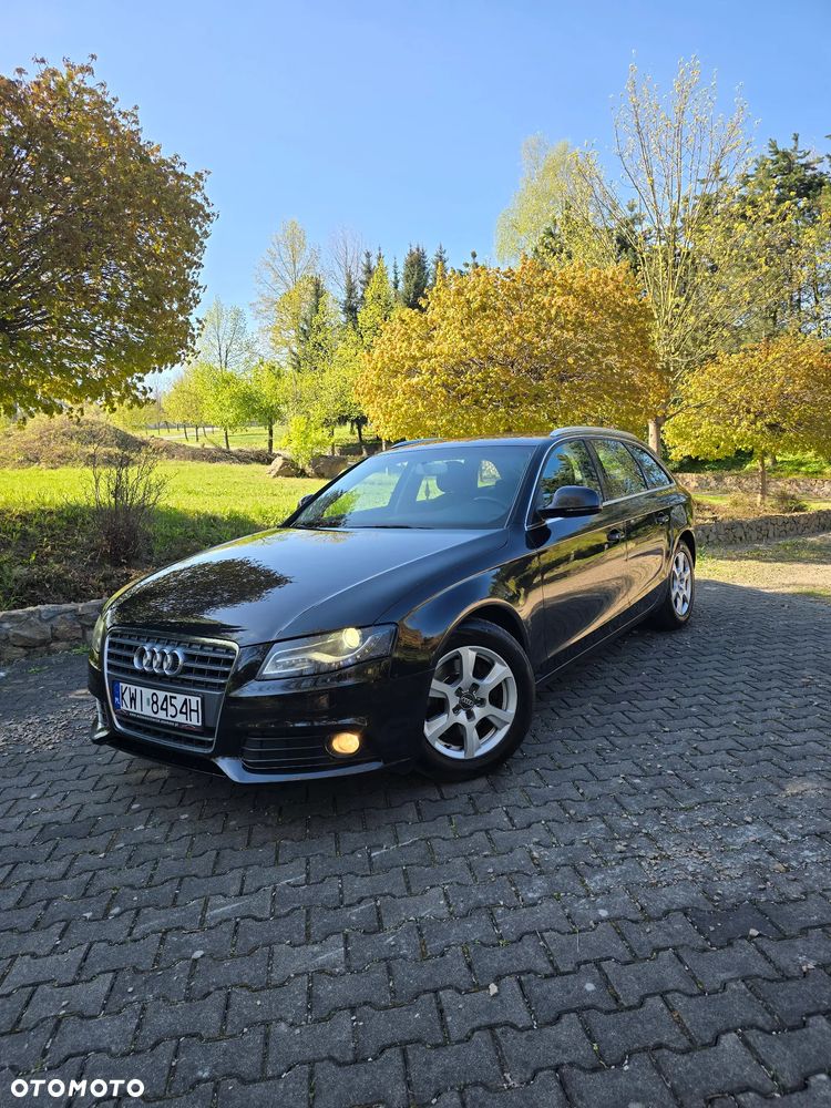 Audi A4 Avant 2.0 TDI DPF Ambiente - 2