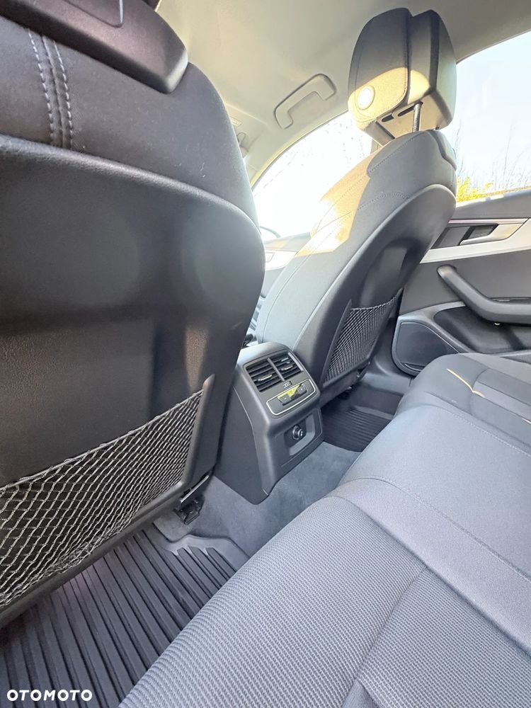 Audi A4 Limousine 40 TFSI mHEV Quattro S Line S tronic - 7