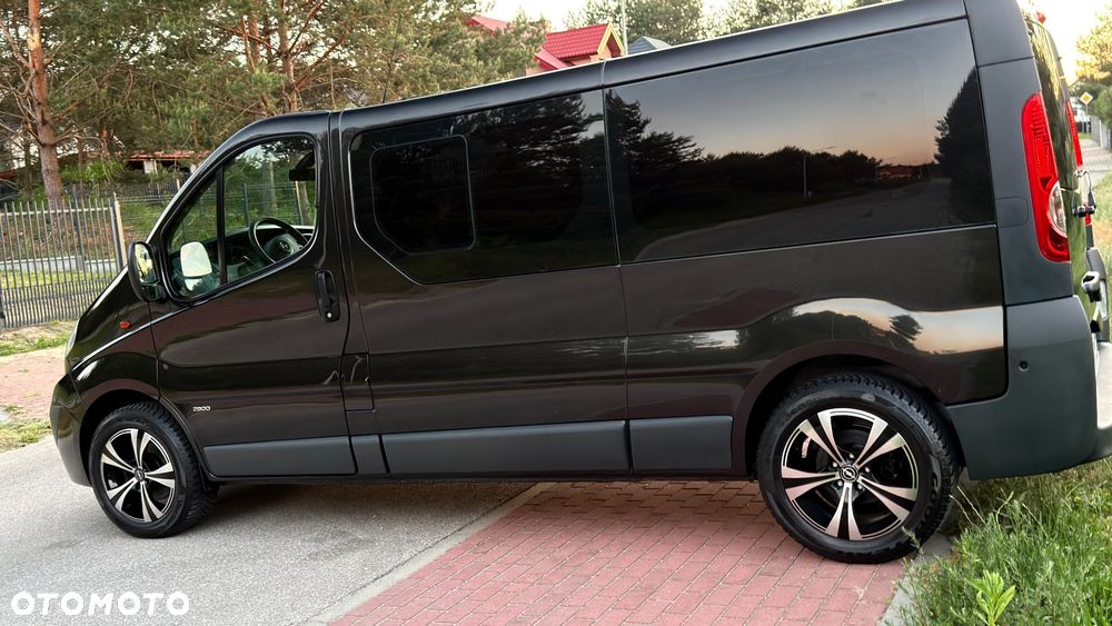 Opel Vivaro - 25