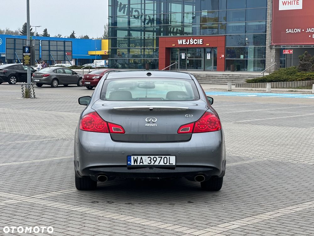 Infiniti G G37 - 5