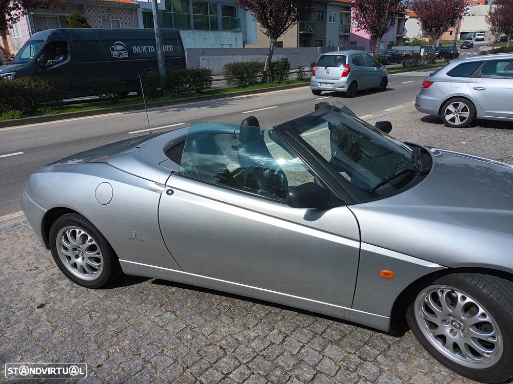 Alfa Romeo Spider 2.0 TS - 6