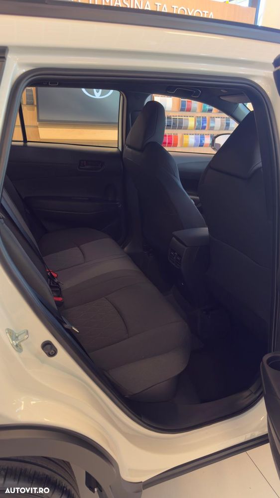 Toyota Corolla Cross 1.8 VVT-i Comfort - 24