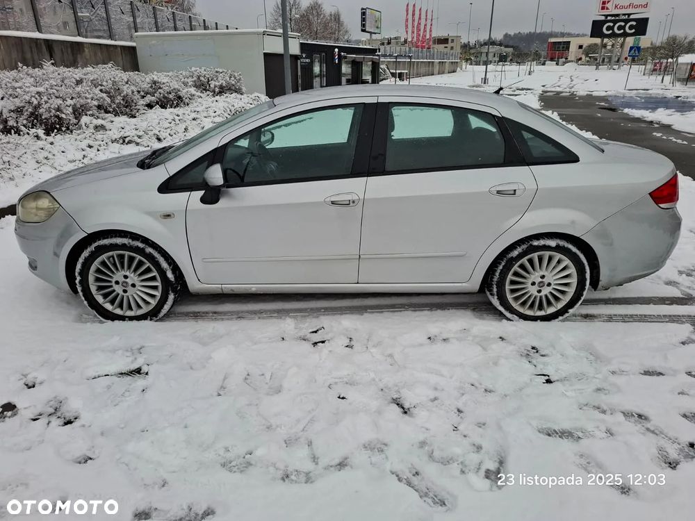 Fiat Linea 1.4 Active - 9