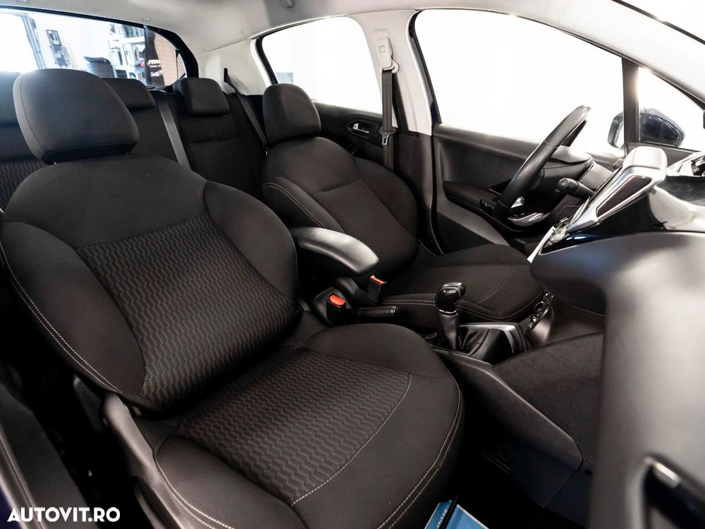 Peugeot 208 1.6 BlueHDi FAP Style - 7