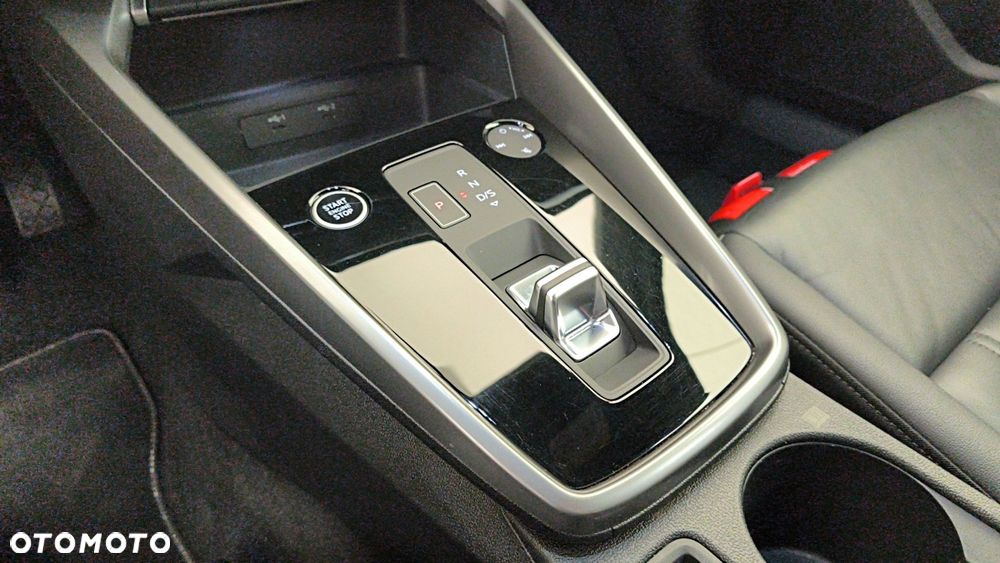 Audi A3 Limousine 35 TFSI mHEV S tronic - 19