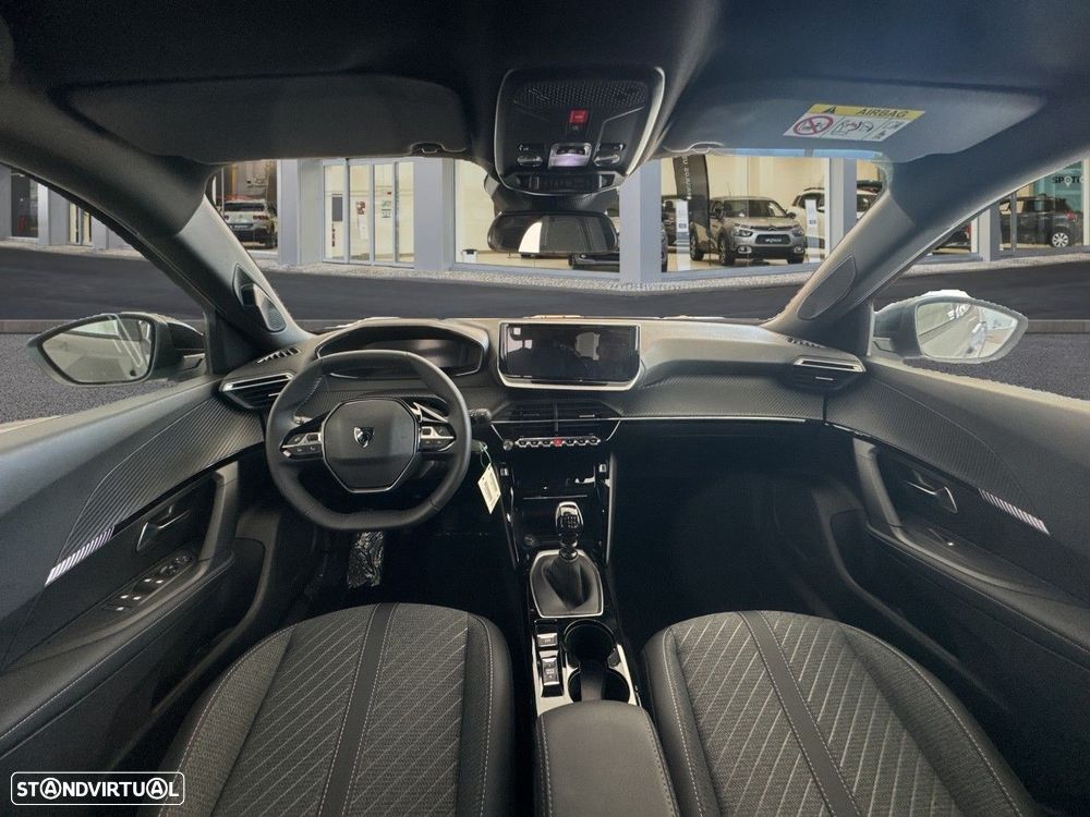 Peugeot 2008 1.2 PureTech Allure - 8