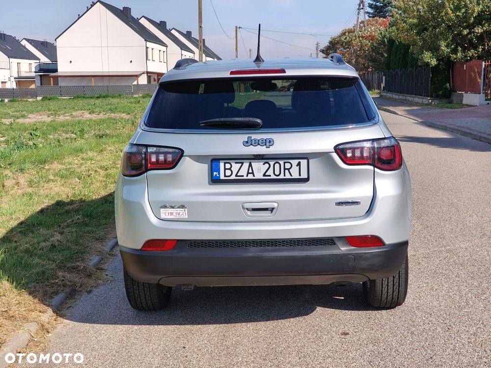 Jeep Compass - 4