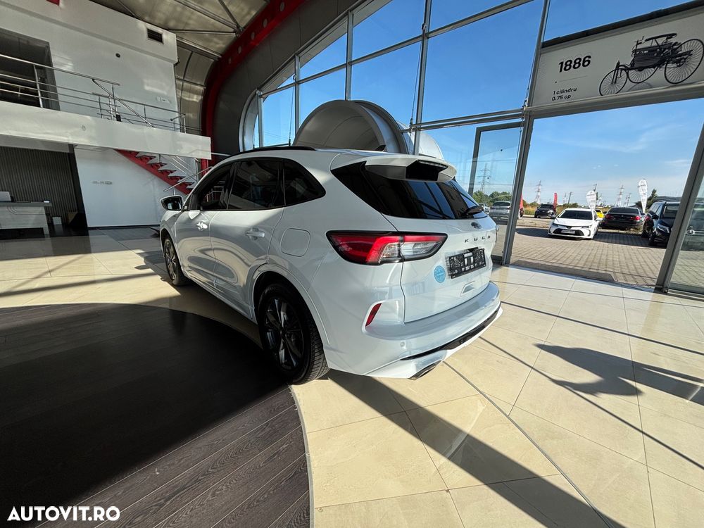 Ford Kuga - 12