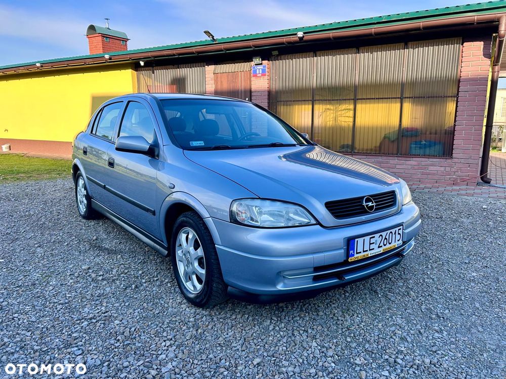 Opel Astra - 1