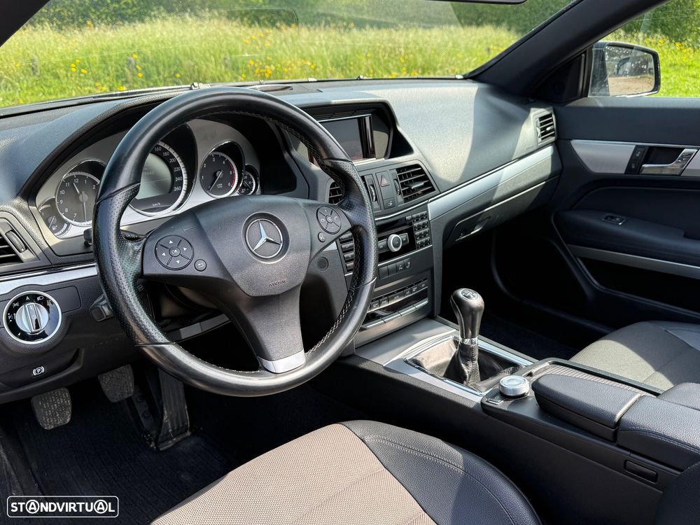 Mercedes-Benz E 220 CDi Avantgarde BlueEfficiency - 2
