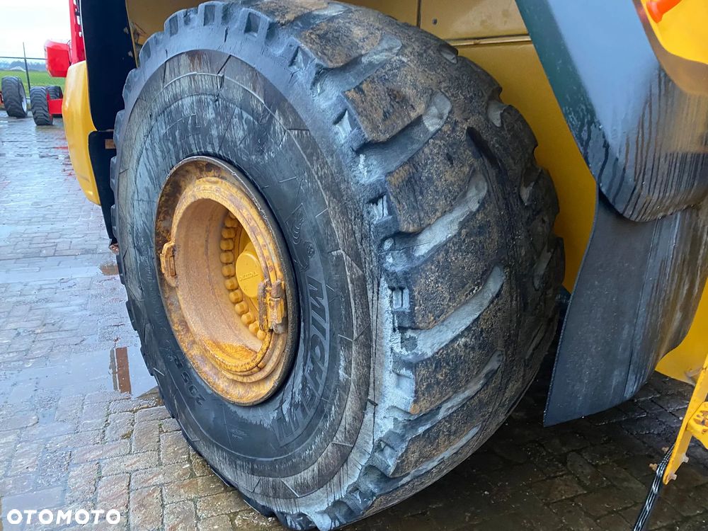 Volvo L260H 2018r - 7