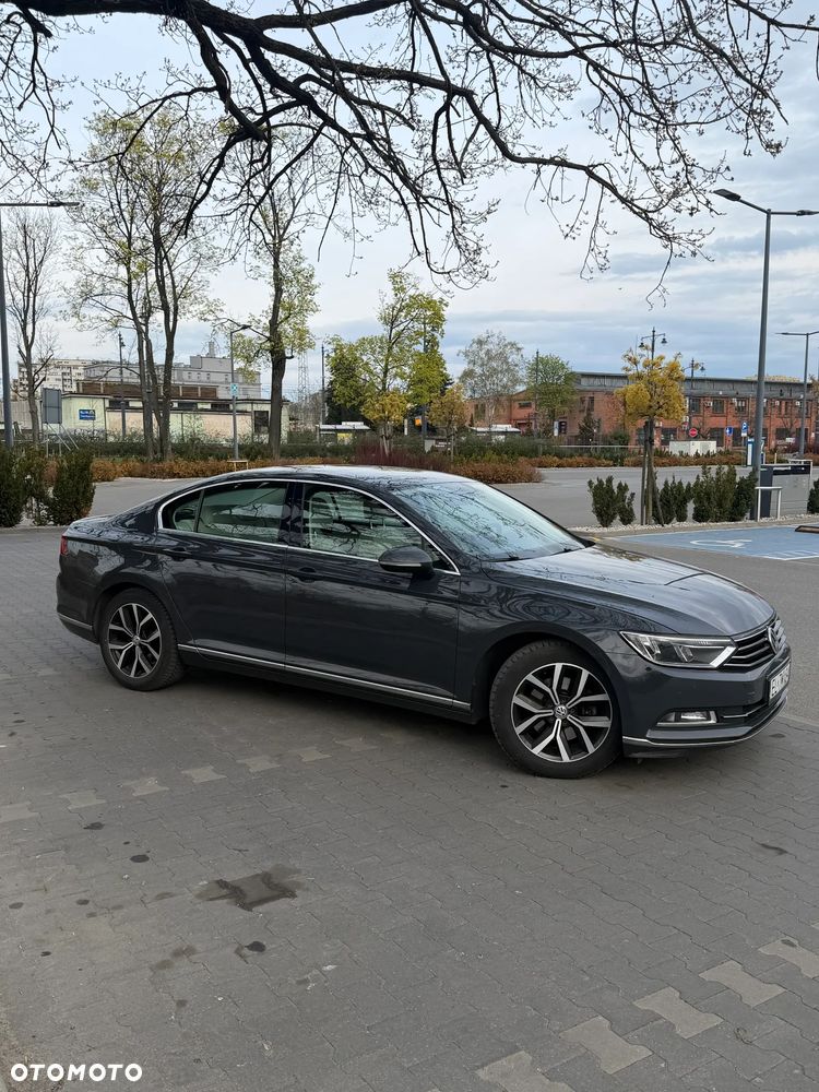 Volkswagen Passat 2.0 TDI BMT Comfortline DSG - 3