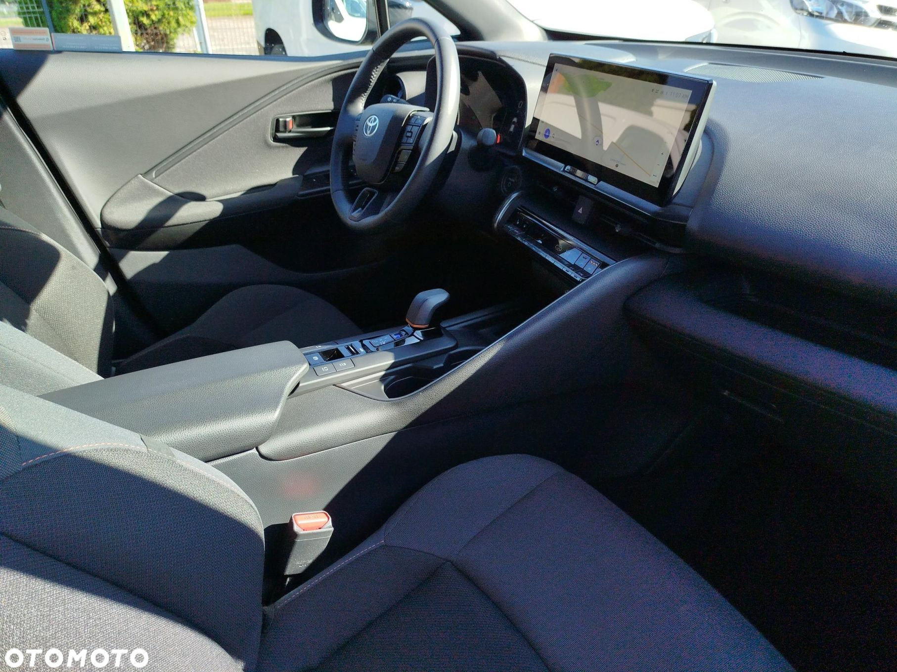 Toyota C-HR - 9