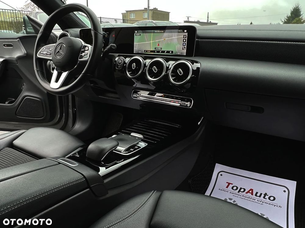 Mercedes-Benz CLA 220 d Edition 1 8G-DCT - 17