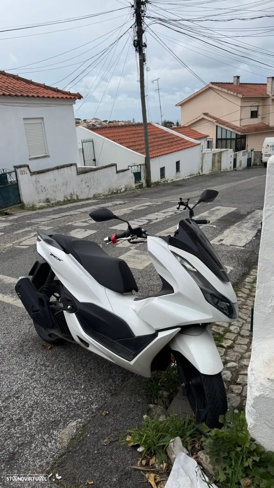 Honda PCX125 WW125A - 2