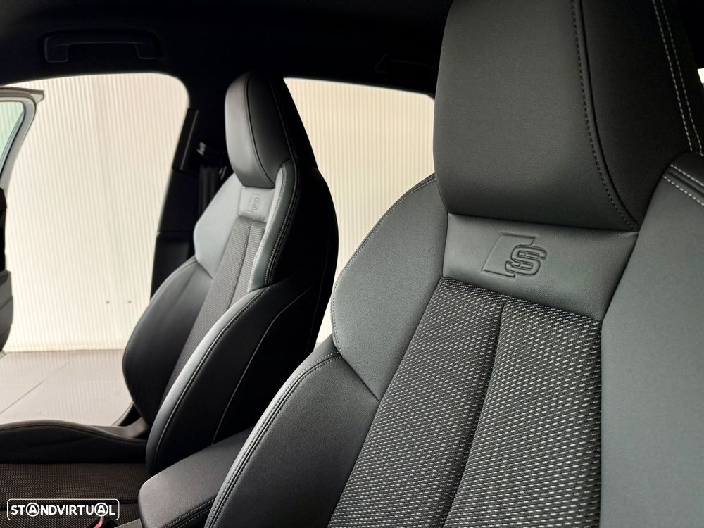 Audi A3 Sportback 40 TFSIe S line - 34