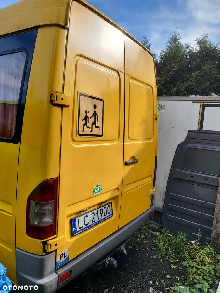 Mercedes-Benz Sprinter - 4