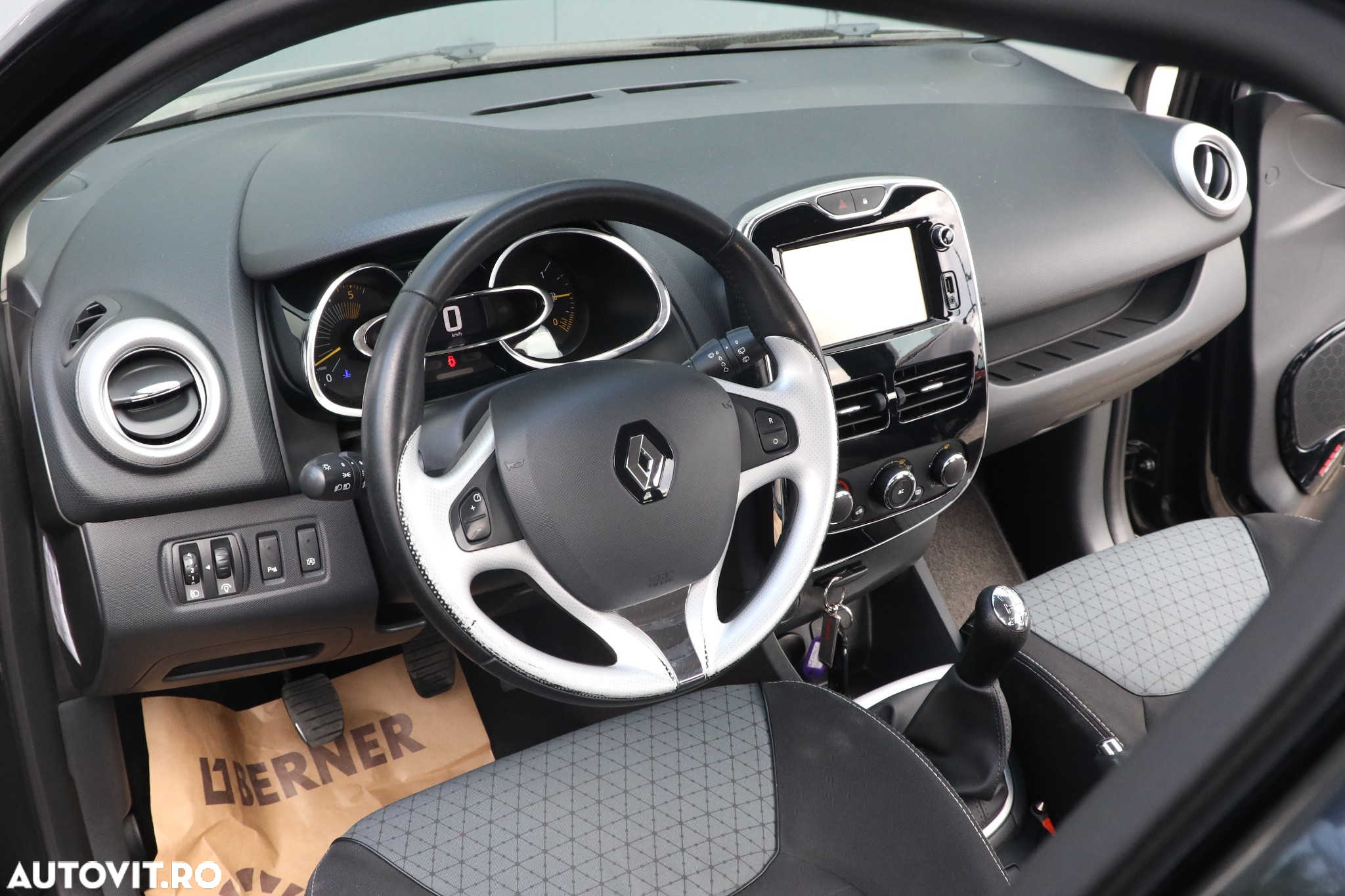 Renault Clio Energy dCi 90 Start & Stop 83g Eco-Drive - 11