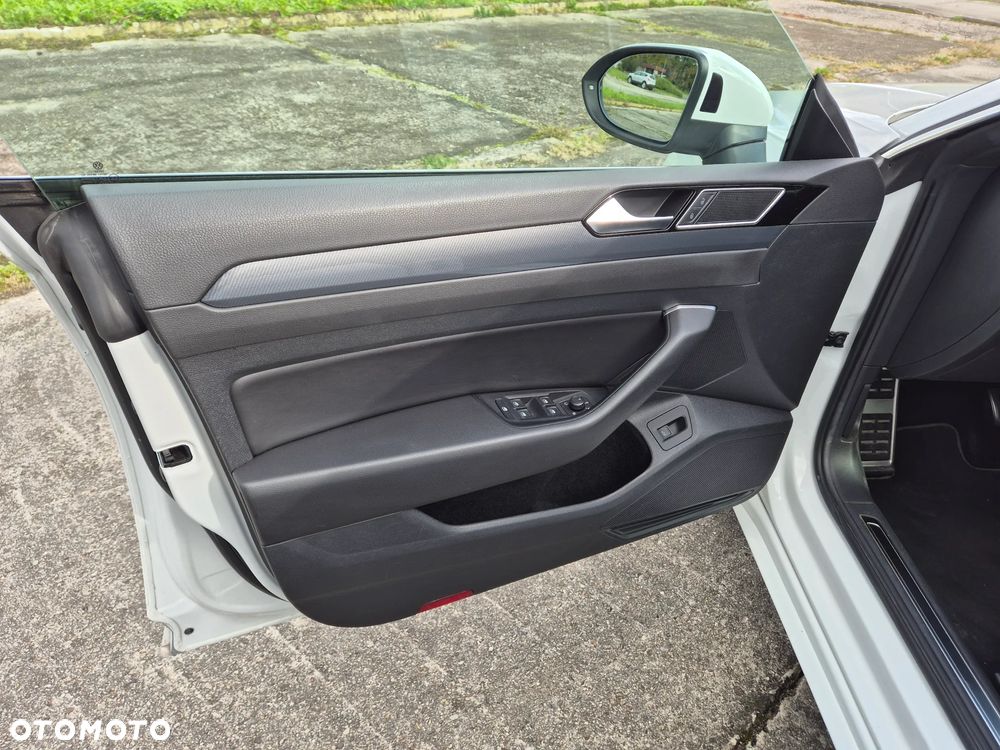 Volkswagen Arteon 2.0 TSI 4Motion R-Line DSG - 22