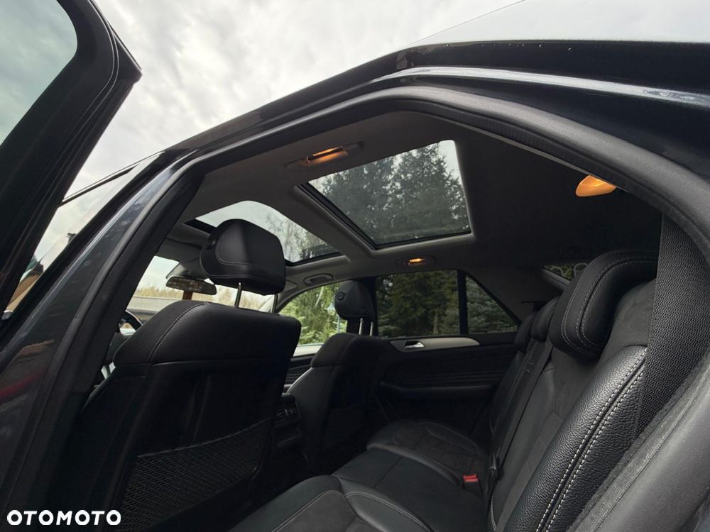Mercedes-Benz ML 350 BlueTEC 4-Matic - 12